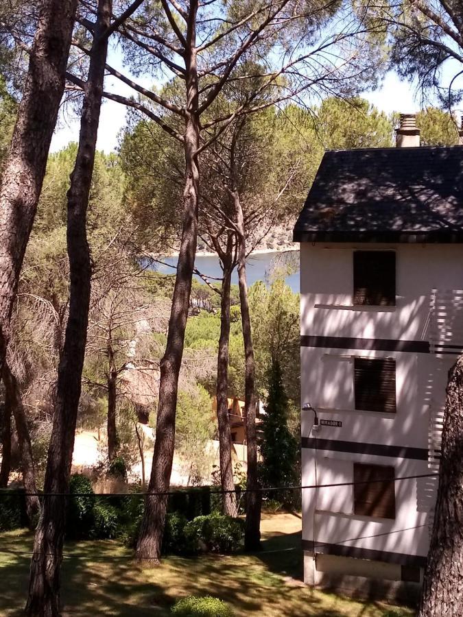 Playa De Madrid Apartment San Martín de Valdeiglesias Екстериор снимка